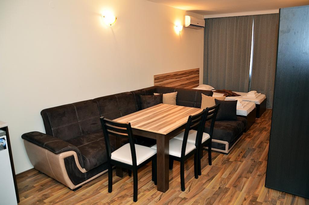 Ivtour Apartments In Yalta Complex Golden Sands Habitación foto